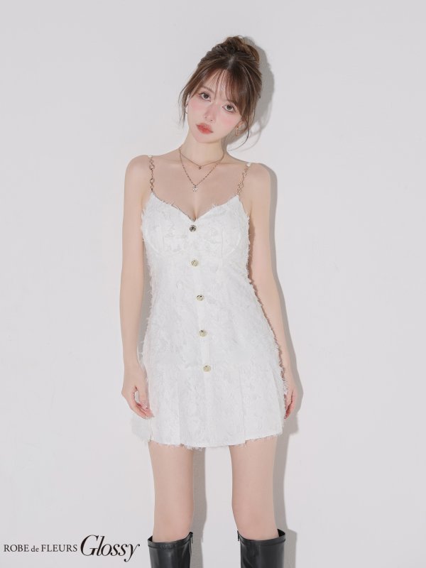 ホワイト　モデル：ゆめ　身長：160cm　着用サイズ：Sサイズ