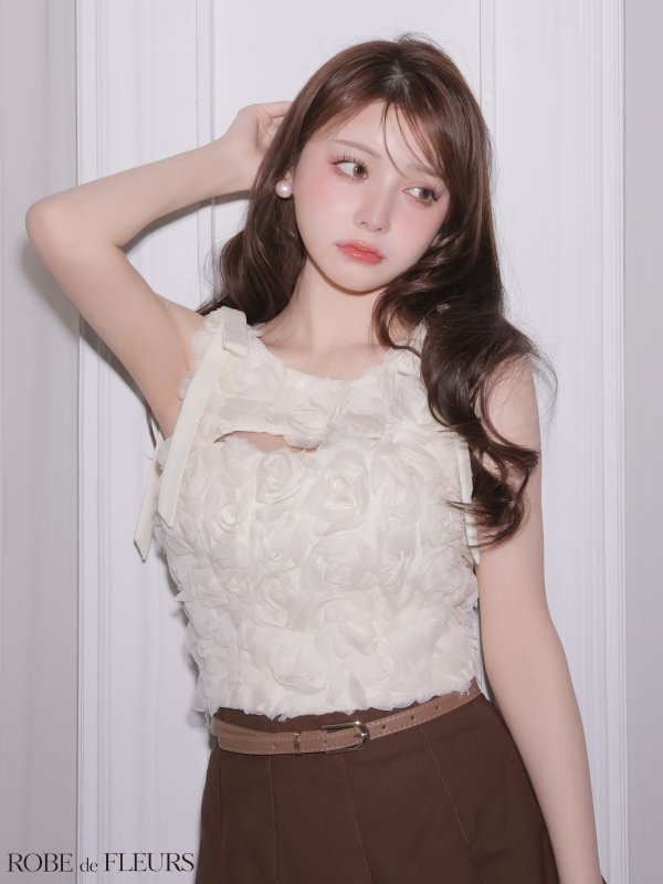 アイボリー×ブラウン　モデル：ももか　身長：156cm　着用サイズ：Sサイズ