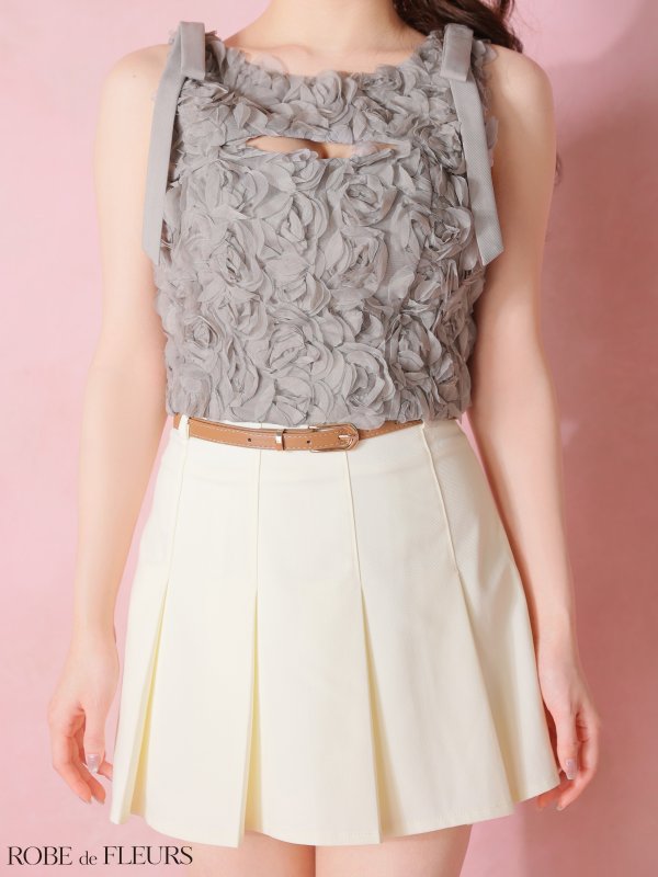 グレー×アイボリー　モデル：ももか　身長：156cm　着用サイズ：Sサイズ