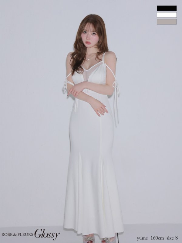 ホワイト　モデル：ゆめ　身長：160cm　着用サイズ：Sサイズ