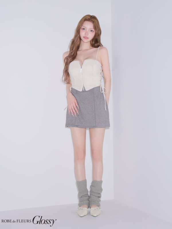 アイボリーxグレー しおん　身長：158cm　着用サイズ：Sサイズ