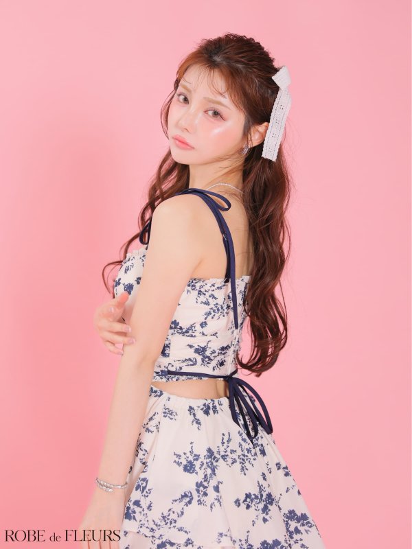 ブルー　モデル：ももか　身長：156cm　着用サイズ：Sサイズ