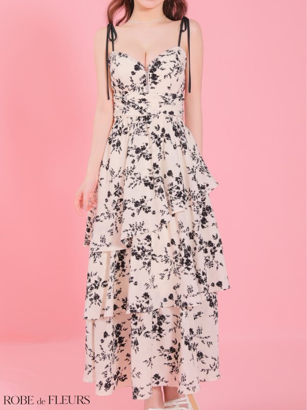 ブラック　モデル：ももか　身長：156cm　着用サイズ：Sサイズ