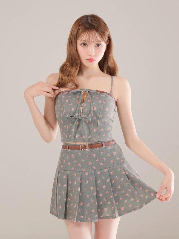グレー　モデル：いおり　身長：161cm　着用サイズ：Sサイズ