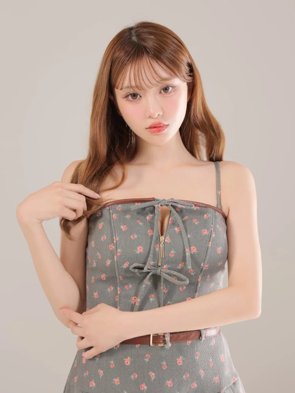 グレー　モデル：いおり　身長：161cm　着用サイズ：Sサイズ