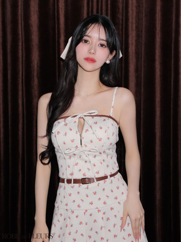 ピンク　モデル：ゆりお　身長：165cm　着用サイズ：Sサイズ