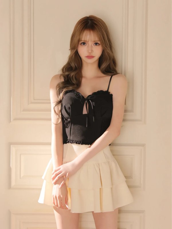 ブラックxアイボリー　モデル：咲希　身長：164cm　着用サイズ：Sサイズ