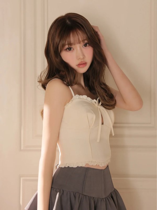 アイボリーxグレー　モデル：いおり　身長：161cm　着用サイズ：Sサイズ