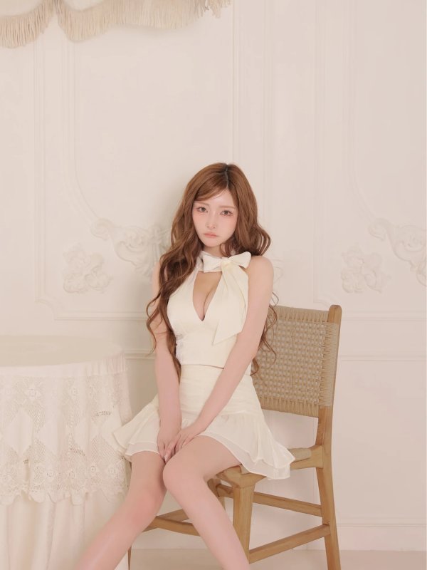アイボリー　モデル：まみ　身長：161cm　着用サイズ：Sサイズ