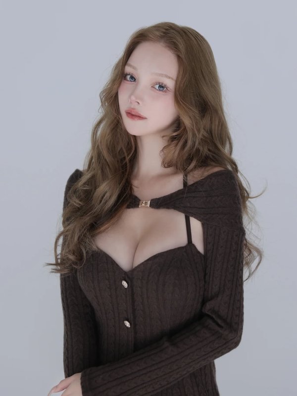 ブラウン　モデル：しおん　身長：158cm　着用サイズ：Sサイズ