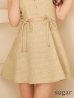 ベージュ　モデル：三上悠亜　身長：159cm　着用サイズ：Sサイズ