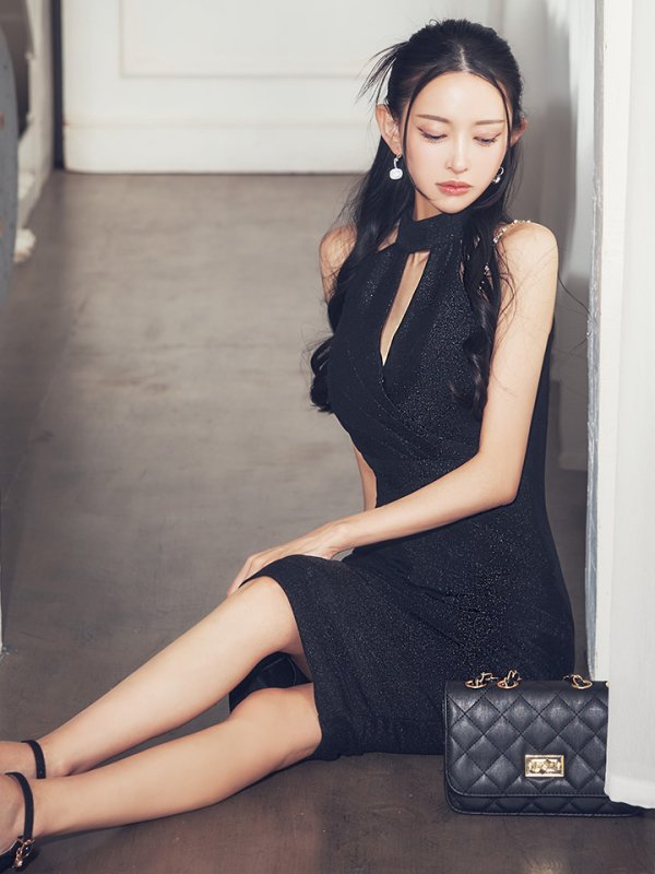 ブラック モデル:まおちゃる 身長:158cm 着用サイズ:Sサイズ