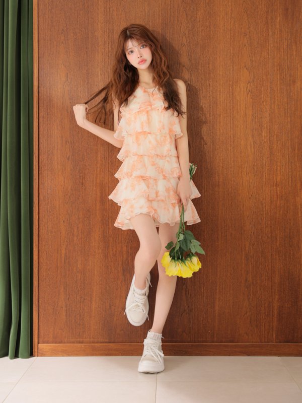 オレンジ モデル：まりん　身長：164cm　着用サイズ：Sサイズ