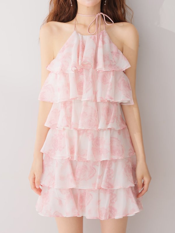 ピンク モデル：まりん　身長：164cm　着用サイズ：Sサイズ