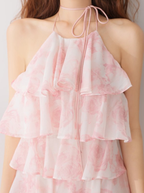 ピンク モデル：まりん　身長：164cm　着用サイズ：Sサイズ