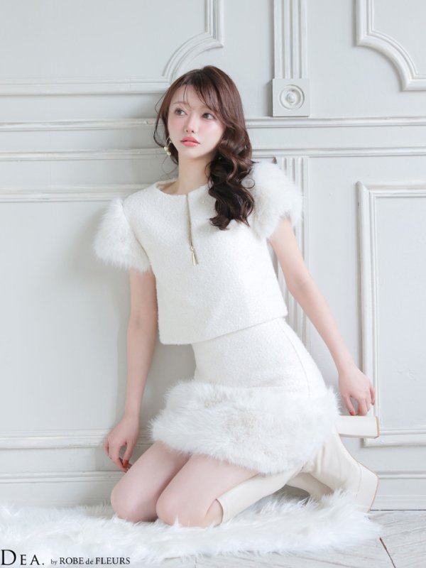 アイボリー　モデル：羽澄まり　身長：166cm　着用サイズ：Sサイズ