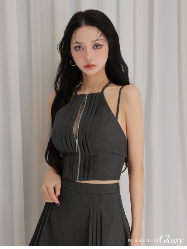 グレー　モデル：まおちゃる　身長：158cm　着用サイズ：Sサイズ