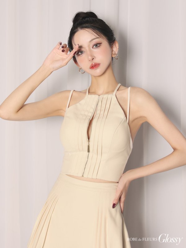 クリーム　モデル：まおちゃる　身長：158cm　着用サイズ：Sサイズ