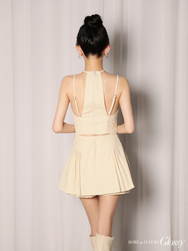 クリーム　モデル：まおちゃる　身長：158cm　着用サイズ：Sサイズ