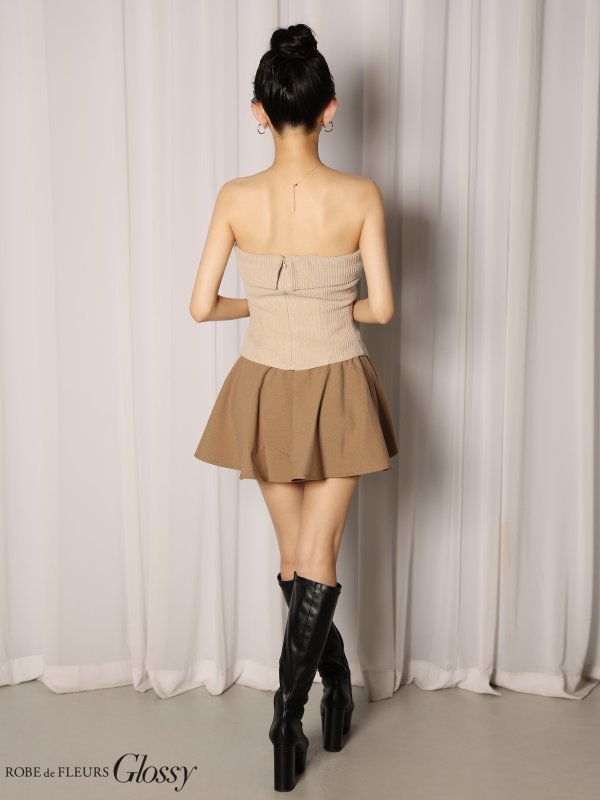 ベージュ モデル：まおちゃる　身長：158cm　着用サイズ：Sサイズ