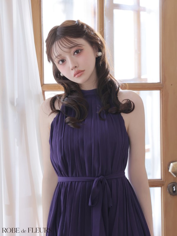 ロイヤルパープル　モデル：羽澄まり　身長：158cm　着用サイズ：Sサイズ
