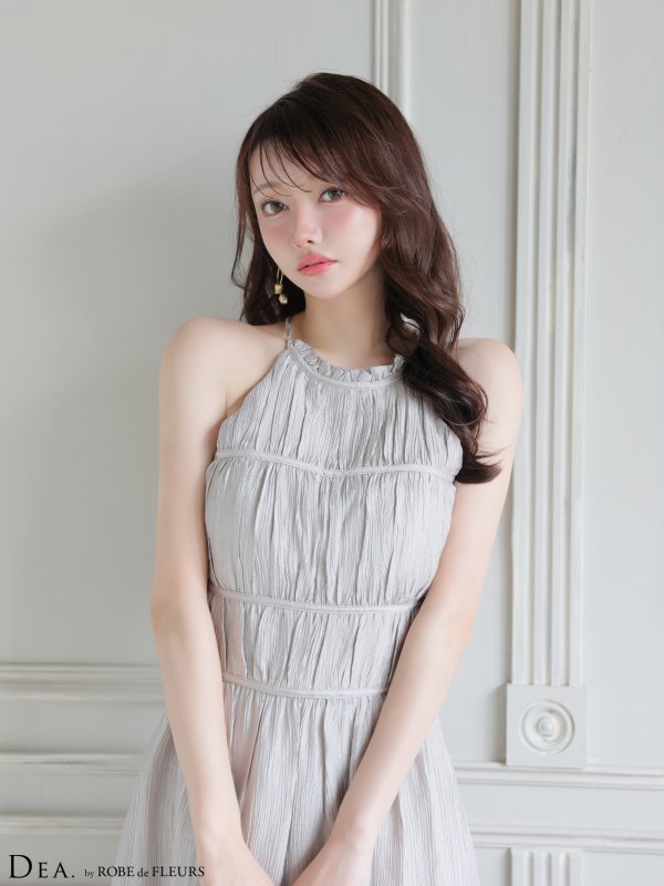 グレー モデル：羽澄まり　身長：158cm　着用サイズ：Sサイズ