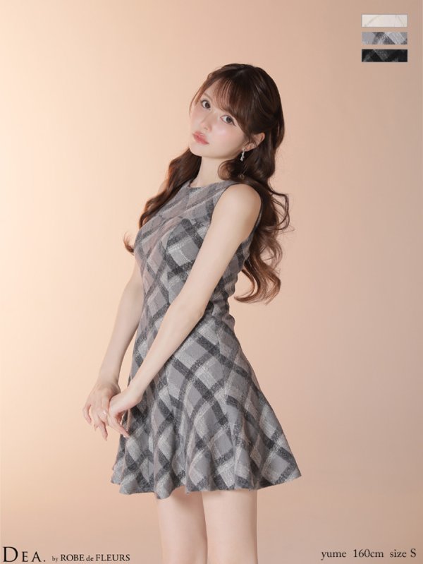 グレー　モデル：ゆめ　身長：160cm　着用サイズ：Sサイズ