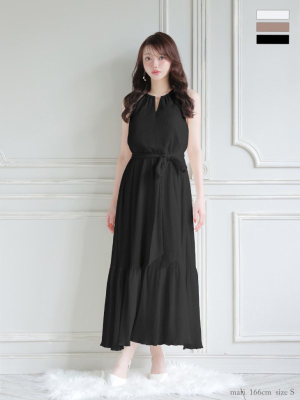 ブラック　モデル：羽澄まり　身長：166cm　着用サイズ：Sサイズ