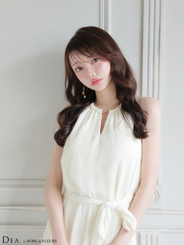 アイボリー　モデル：羽澄まり　身長：166cm　着用サイズ：Sサイズ