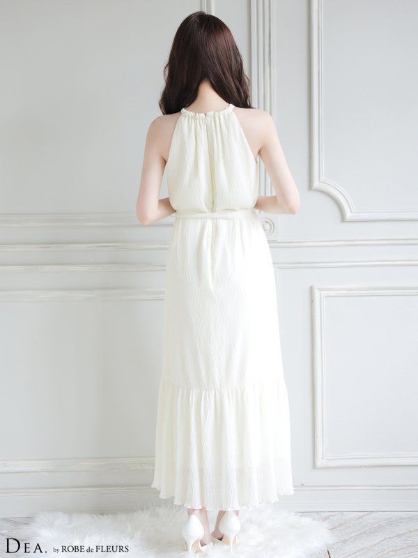 アイボリー　モデル：羽澄まり　身長：166cm　着用サイズ：Sサイズ