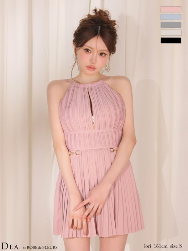 ピンク　モデル：いおり　身長：161cm　着用サイズ：Sサイズ