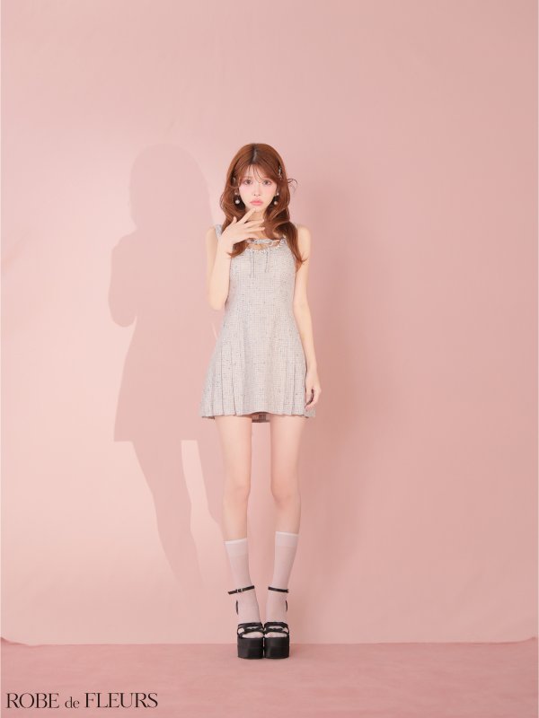 グレー　モデル：まりん　身長：164cm　着用サイズ：Sサイズ