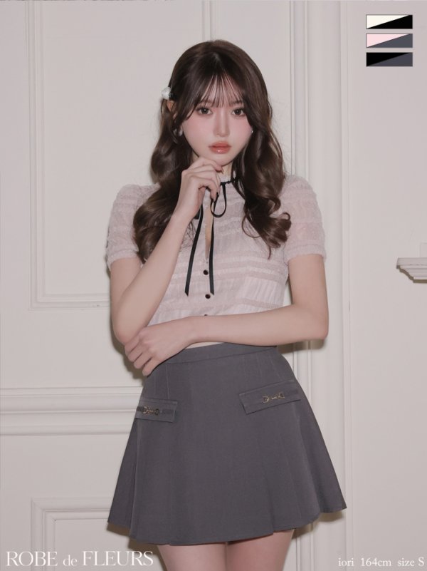 ピンクベージュxグレー　モデル：いおり　身長：164cm　着用サイズ：Sサイズ