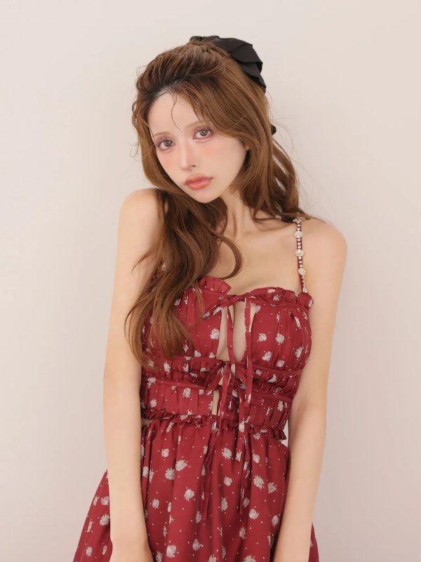 ワインレッド　モデル：まりん　身長：164cm　着用サイズ：Sサイズ