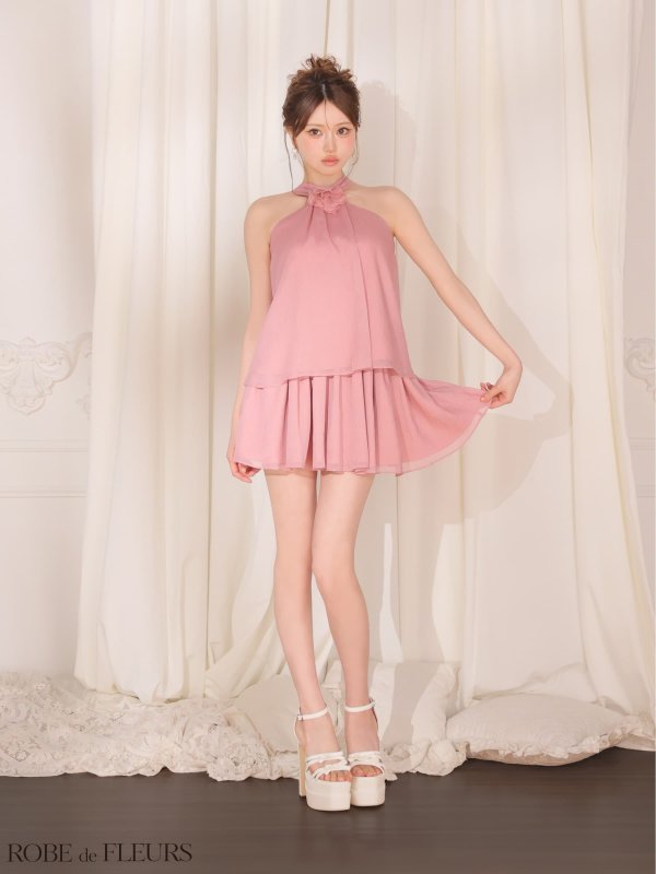 ピンク　モデル：いおり　身長：161cm　着用サイズ：Sサイズ