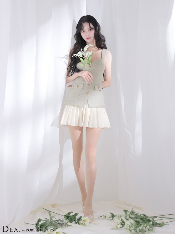 グレー　モデル：ゆりお　身長：165cm　着用サイズ：Sサイズ