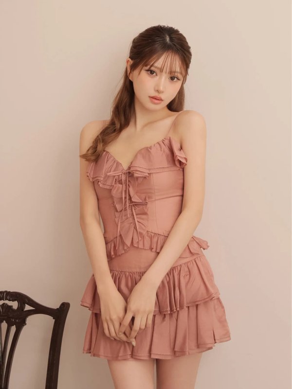 ピンク　モデル：いおり　身長：161cm　着用サイズ：Sサイズ
