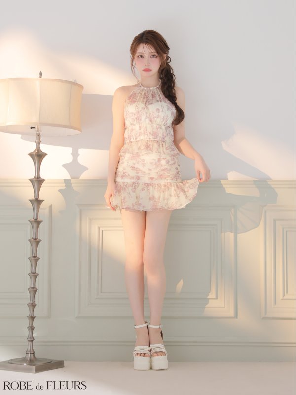 ピンク　モデル：ももか　身長：156cm　着用サイズ：Sサイズ