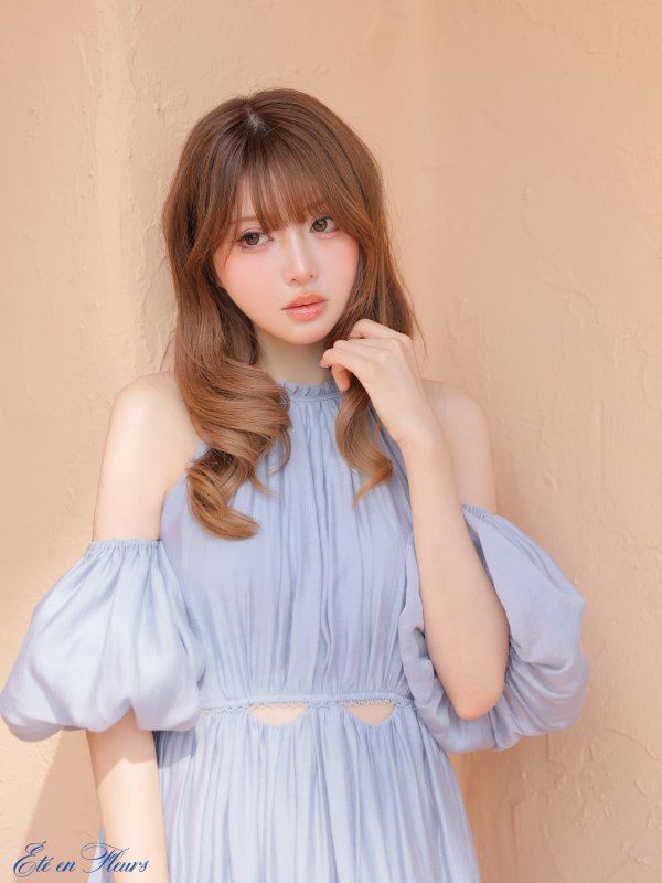 ブルー　モデル：いおり　身長：161cm　着用サイズ：Sサイズ