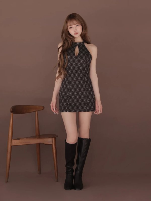 ブラウン　モデル：まみ　身長：161cm　着用サイズ：Sサイズ