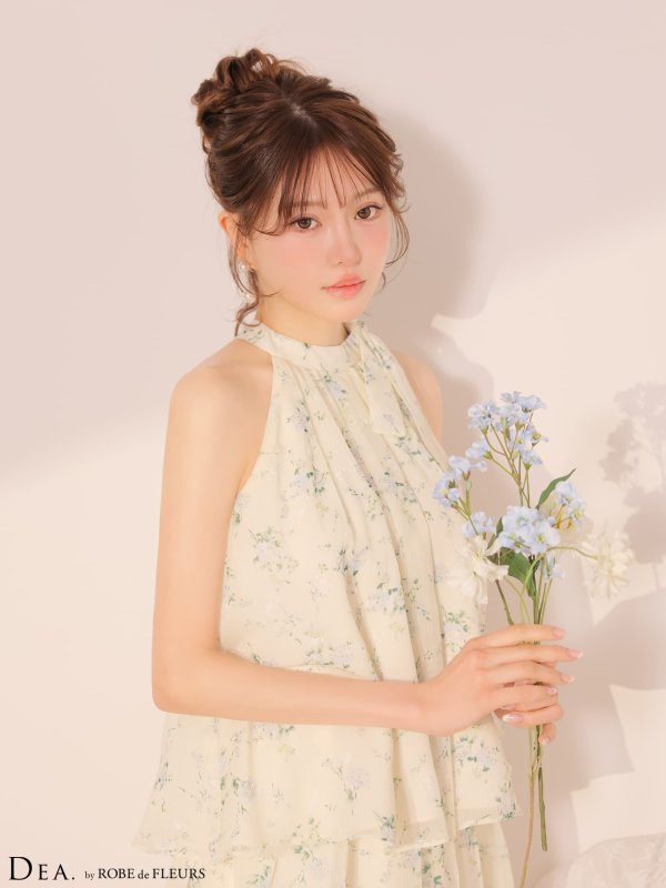 ブルー　モデル：いおり　身長：164cm　着用サイズ：Sサイズ