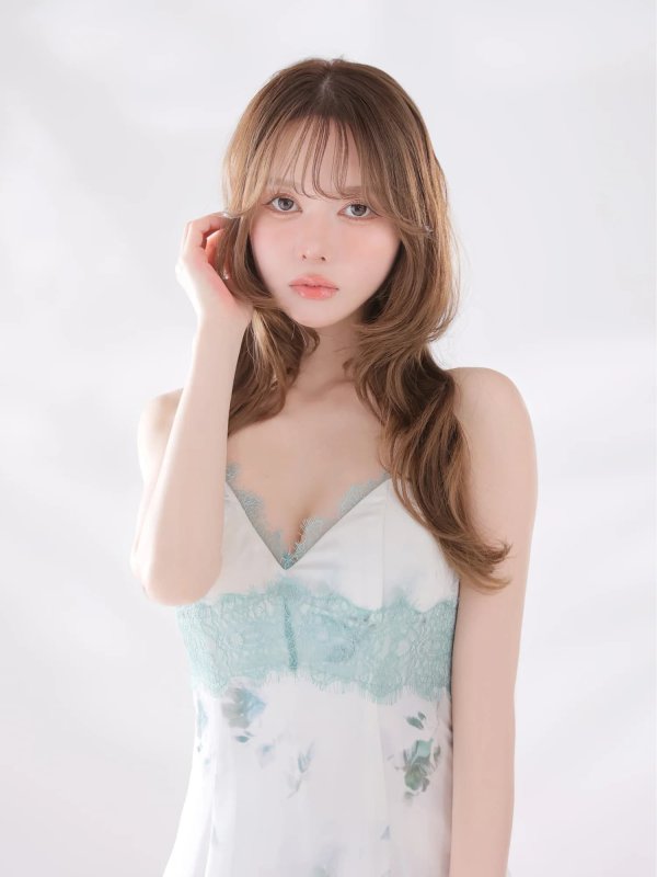 ブルー　モデル：ゆめ　身長：160cm　着用サイズ：Sサイズ