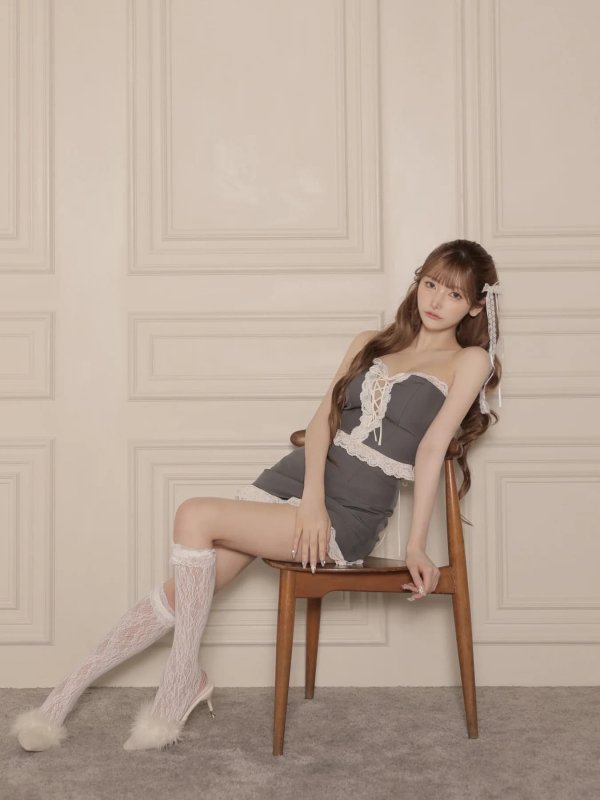グレー　モデル：まみ　身長：161cm　着用サイズ：Sサイズ