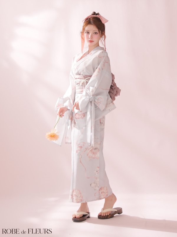 ピンク　モデル：ももか　身長：156cm　着用サイズ：Fサイズ