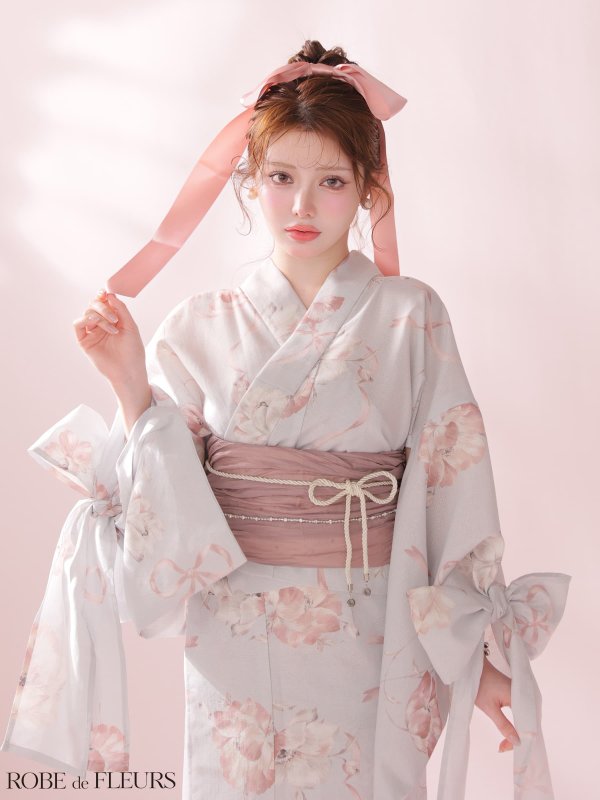 ピンク　モデル：ももか　身長：156cm　着用サイズ：Fサイズ