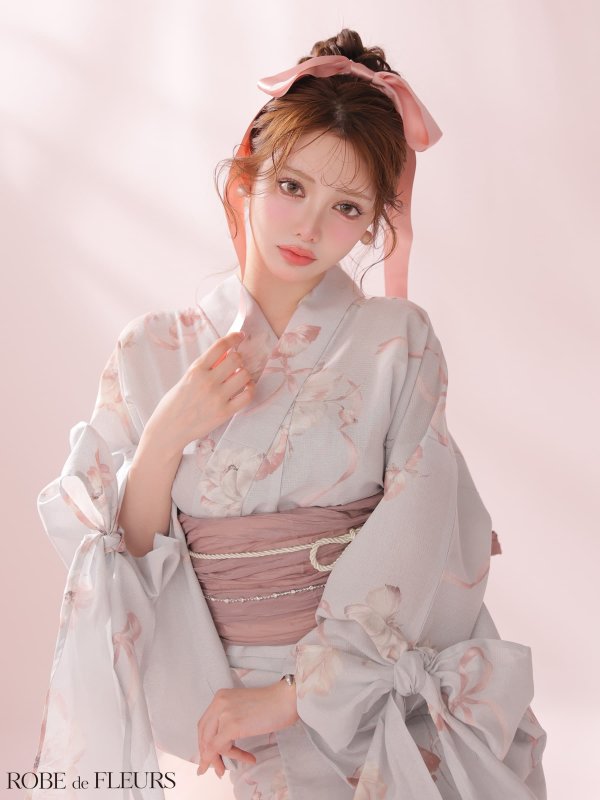 ピンク　モデル：ももか　身長：156cm　着用サイズ：Fサイズ