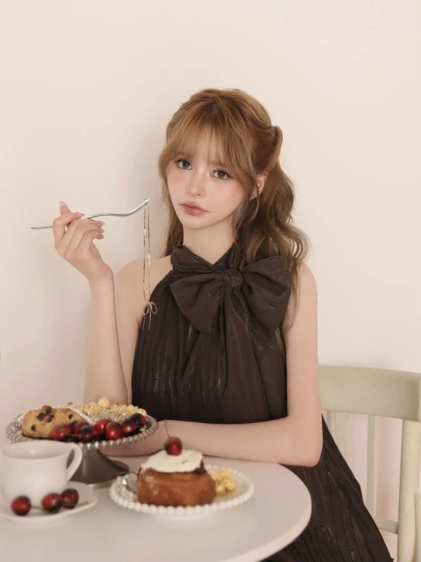 ブラウン　モデル：咲希　身長：164cm　着用サイズ：Sサイズ