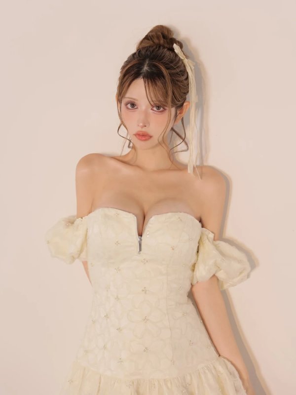 アイボリー　モデル：まりん　身長：164cm　着用サイズ：Sサイズ