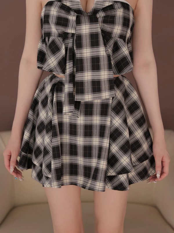 ブラック　モデル：まみ　身長：161cm　着用サイズ：Sサイズ