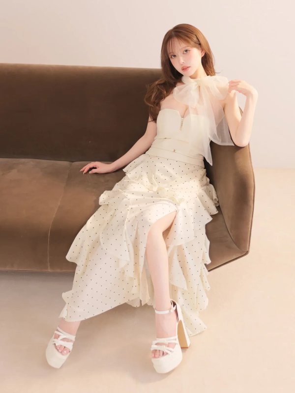 アイボリー モデル：ゆめ　身長：160cm　着用サイズ：Sサイズ